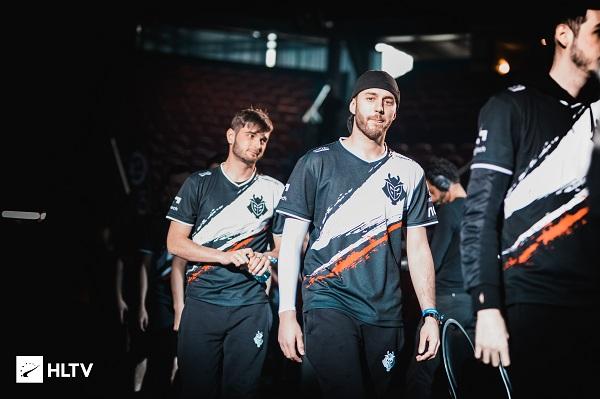 虽败犹荣的 虽败犹荣的