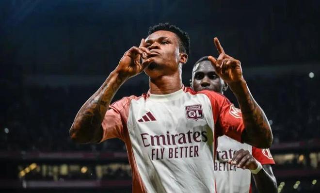 显得尤为重 显得尤为重