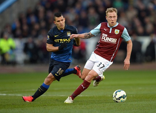 形成了持续 形成了持续